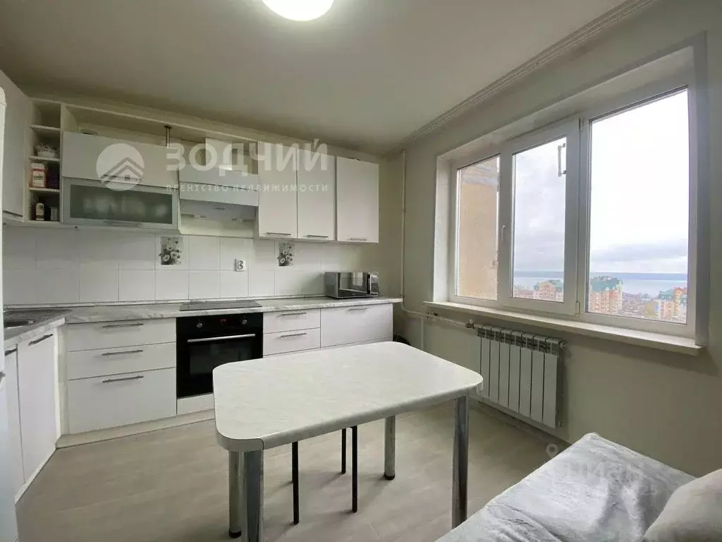 3-к кв. Чувашия, Чебоксары просп. Максима Горького, 19 (87.0 м) - Фото 1