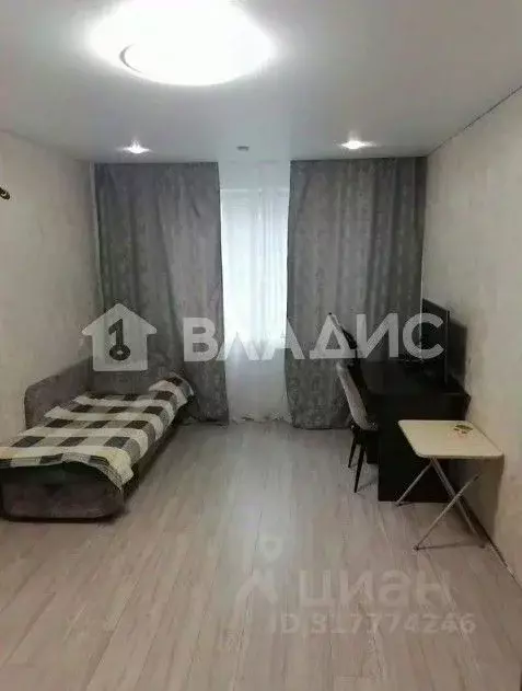 3-к кв. Белгородская область, Белгород ул. 5 Августа, 6 (62.0 м) - Фото 0