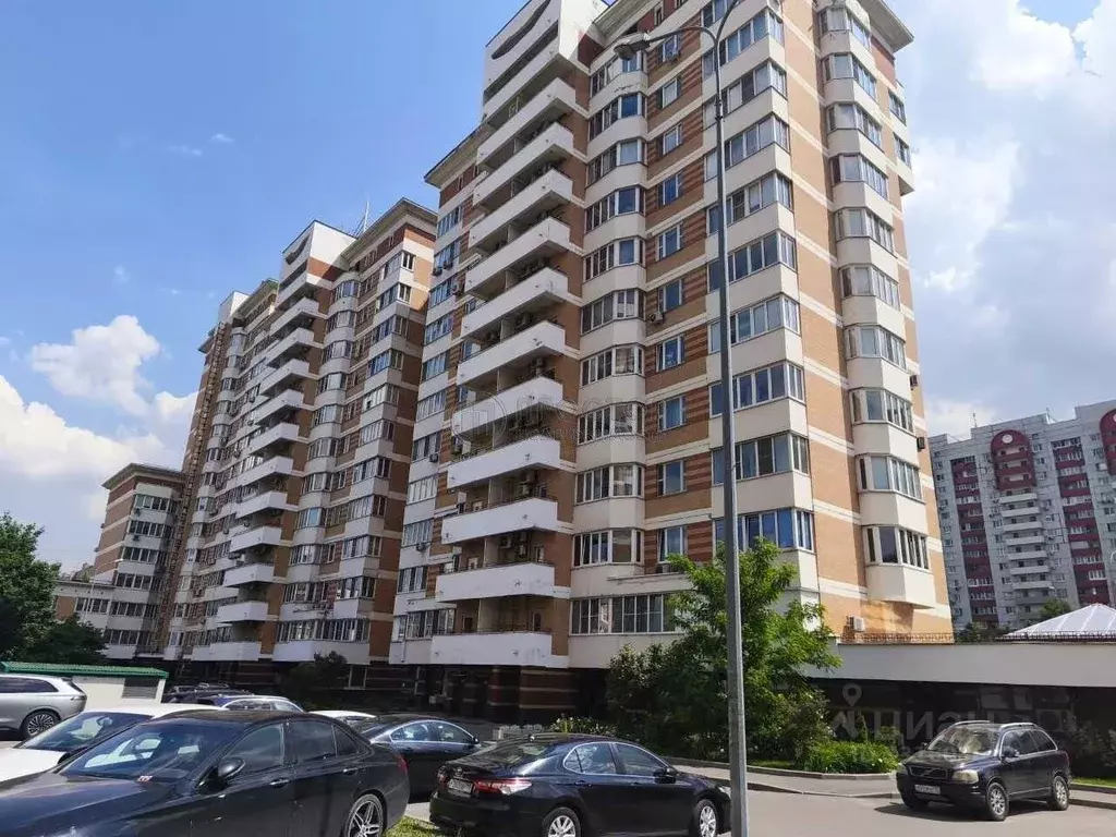 Гараж в Москва Мичуринский просп., 16 (22 м) - Фото 1