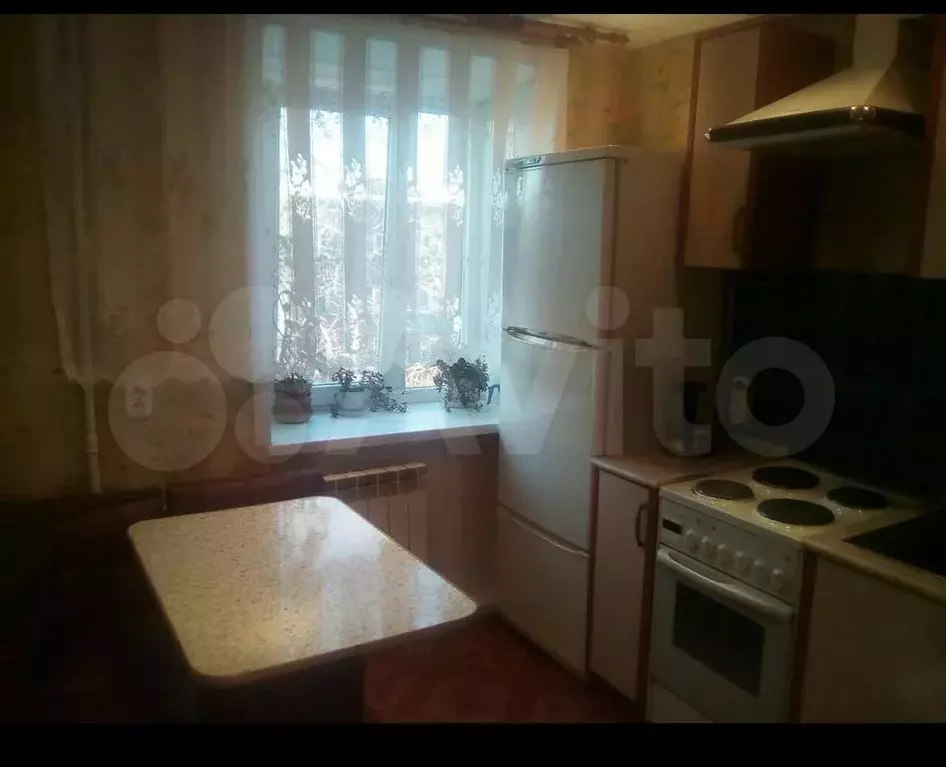 1-к. квартира, 31 м, 4/4 эт. - Фото 0