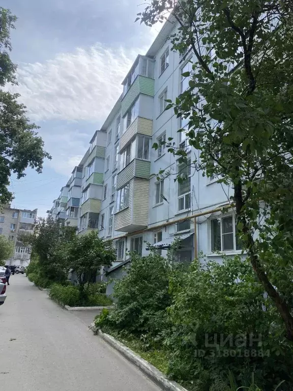 2-к кв. Калужская область, Калуга ул. Баррикад, 137 (48.5 м) - Фото 0