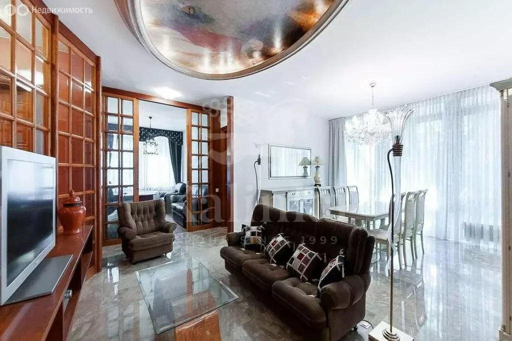 4-комнатная квартира: Москва, Зубовский проезд, 1 (170 м) - Фото 1