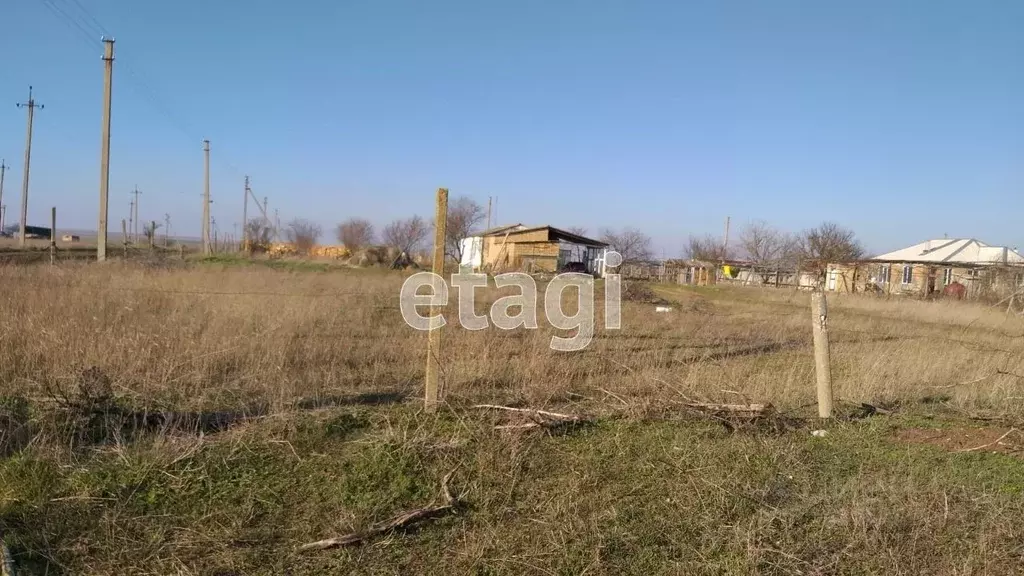 Участок в Крым, Сакский район, с. Митяево ул. Южная (20.0 сот.) - Фото 1