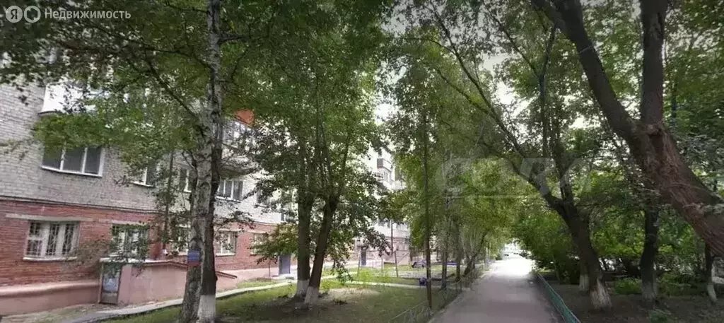 2-комнатная квартира: Тюмень, улица Пермякова, 10 (43 м) - Фото 1