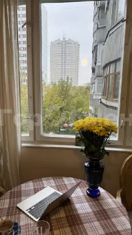 Продается 3-комнатная квартира - Фото 1