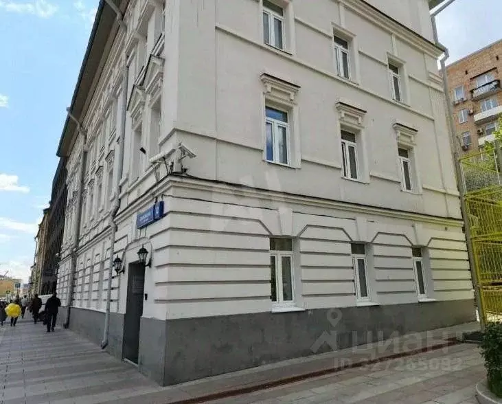 Офис в Москва Озерковская наб., 12 (960 м) - Фото 1