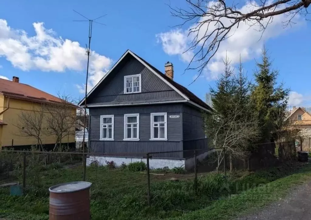 Дом в Ленинградская область, Гатчина Загородная ул., 28 (73 м) - Фото 1