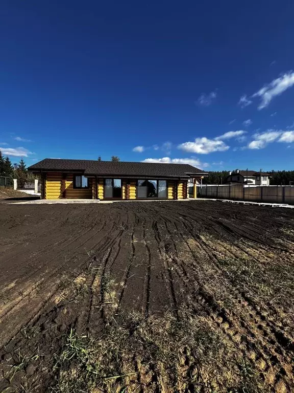 Дом в Ульяновская область, Чердаклинский район, Красноярское с/пос, с. ... - Фото 2