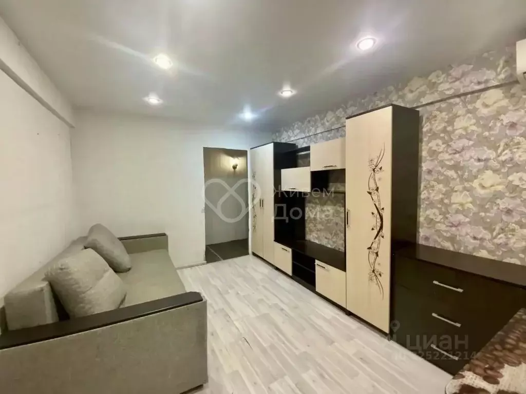 3-к кв. Волгоградская область, Волгоград ул. Губкина, 7 (57.8 м) - Фото 2