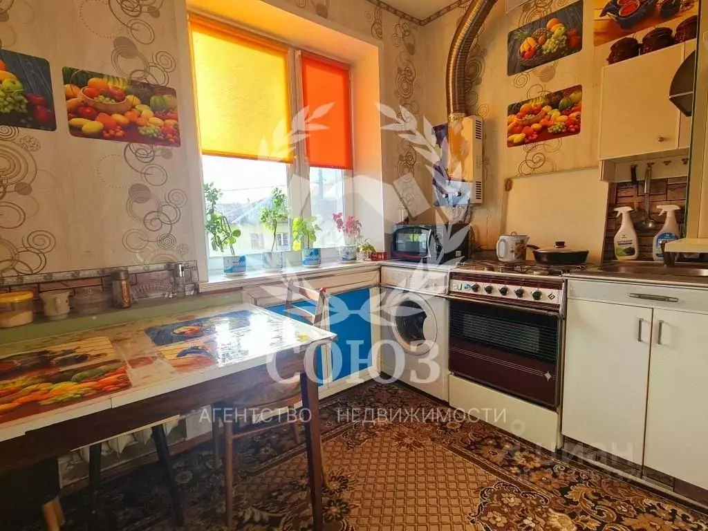 2-к кв. Калужская область, Дзержинский муниципальный округ, пос. ... - Фото 1