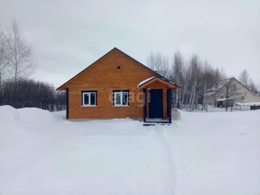 Дом в Башкортостан, Уфимский район, Булгаковский сельсовет, Нефтяник-7 ... - Фото 1