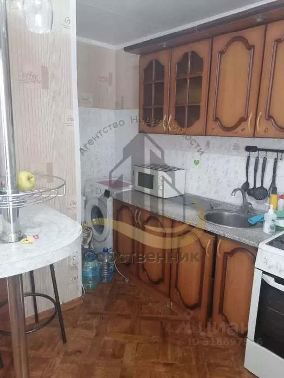 2-к кв. Белгородская область, Старый Оскол Жукова мкр, 53А (49.0 м) - Фото 0