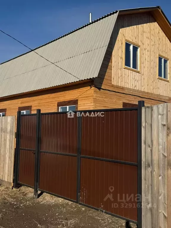 Дом в Бурятия, Иволгинский район, Гурульбинское с/пос, с. Поселье ул. ... - Фото 1