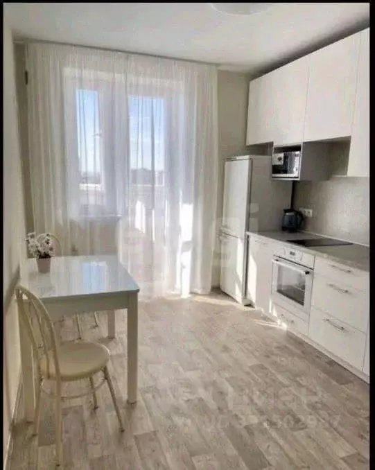 1-к кв. Тюменская область, Тюмень ул. Дмитрия Менделеева, 2 (36.0 м) - Фото 1
