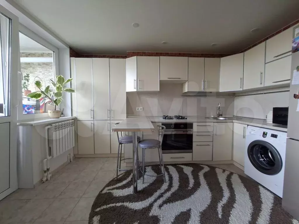 2-к. квартира, 51 м, 3/3 эт. - Фото 0
