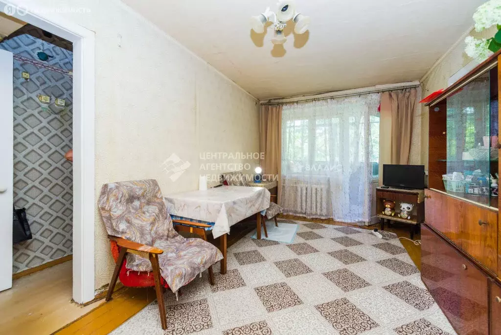 3-комнатная квартира: Рязань, улица Островского, 22к1 (42.3 м) - Фото 1