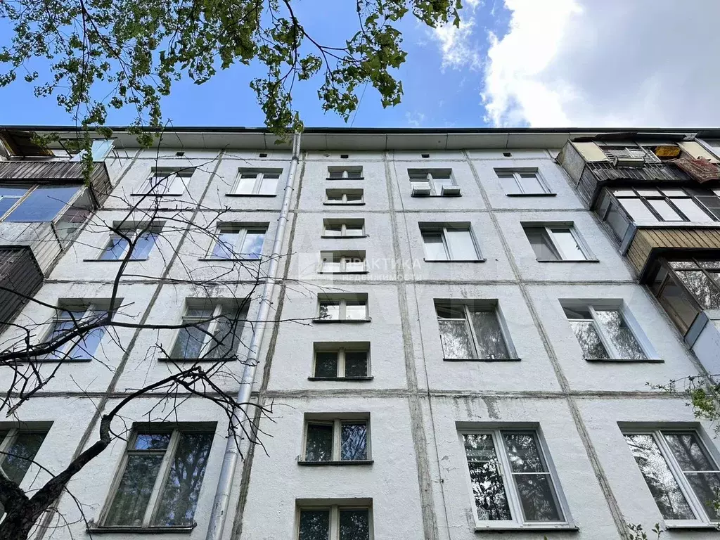 Комната 32,2 м в 3-к., 3/5 эт. - Фото 0