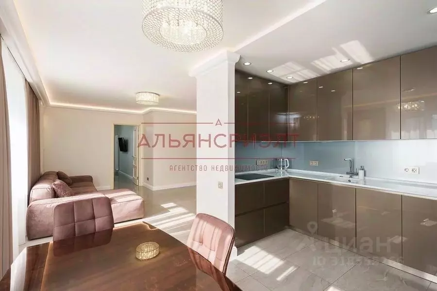 2-к кв. Новосибирская область, Новосибирск Овражная ул., 11 (71.2 м) - Фото 0
