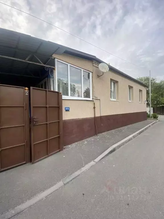 Дом в Ставропольский край, Ессентуки ул. Куйбышева, 2 (124 м) - Фото 0