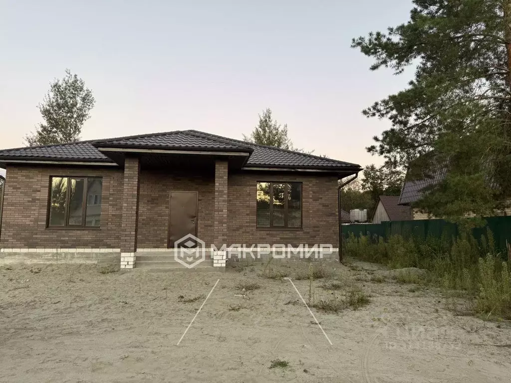 Дом в Брянская область, Брянск Рассвет садовое общество,  (115 м) - Фото 1