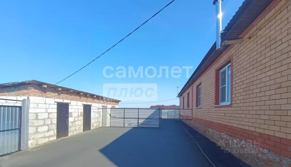 Дом в Курская область, Золотухино муниципальное образование, ... - Фото 2