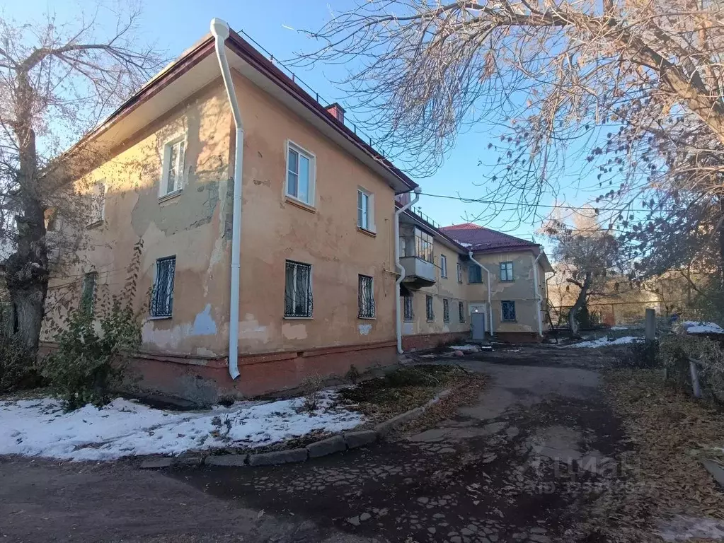 3-к кв. Омская область, Омск Городок Нефтяников мкр, ул. ... - Фото 2