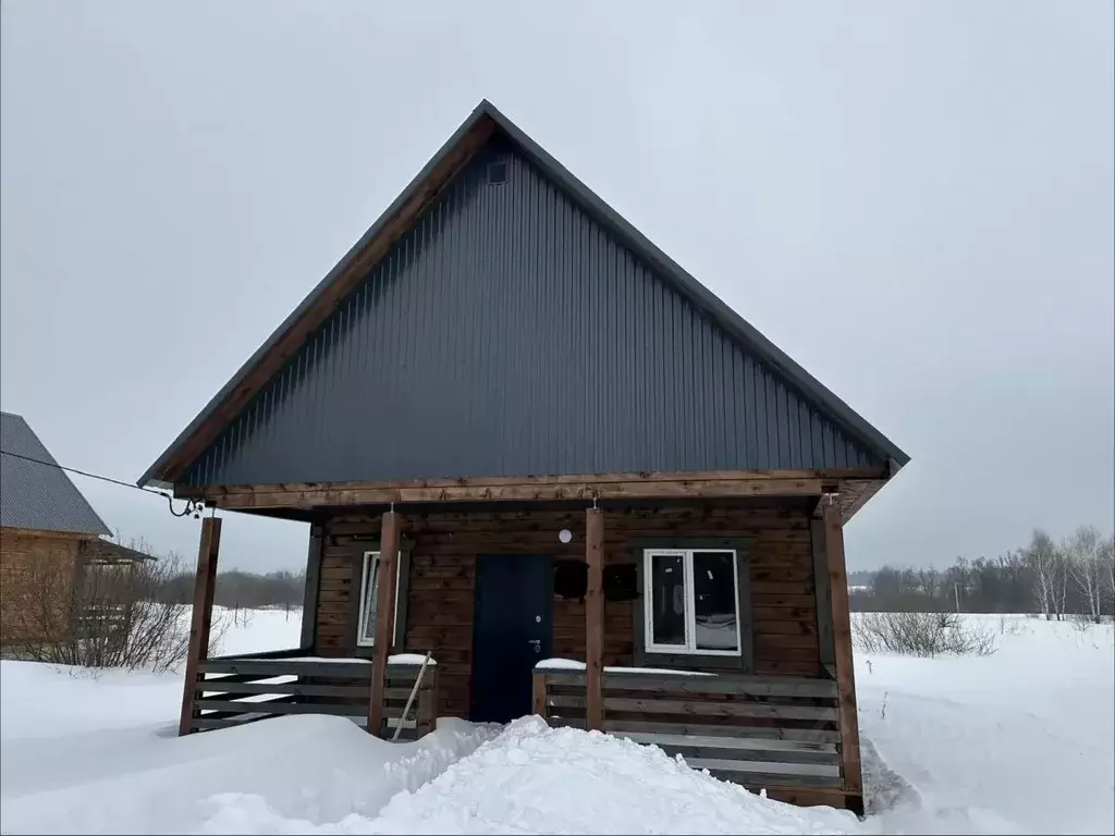 Дом в Башкортостан, Иглинский сельсовет, с. Иглино ул. Пархоменко, 7/1 ... - Фото 1