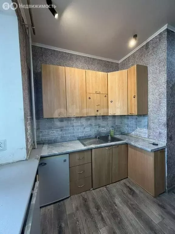 1к в -комнатной квартире (16 м) - Фото 0