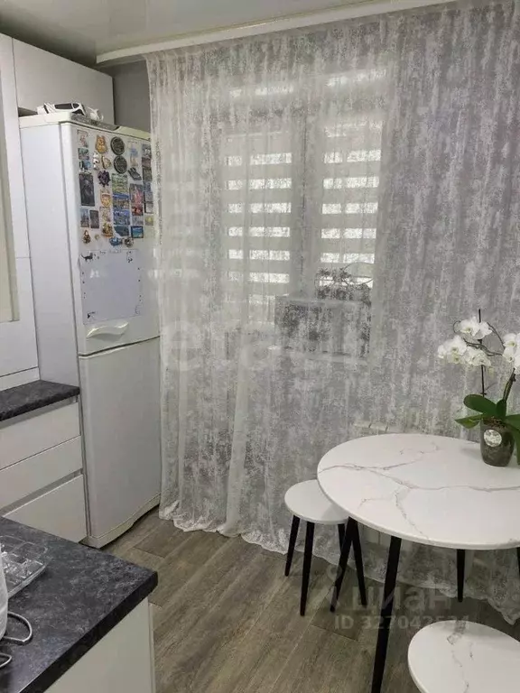 3-к кв. Ульяновская область, Ульяновск ул. Врача Михайлова, 37 (41.0 ... - Фото 1