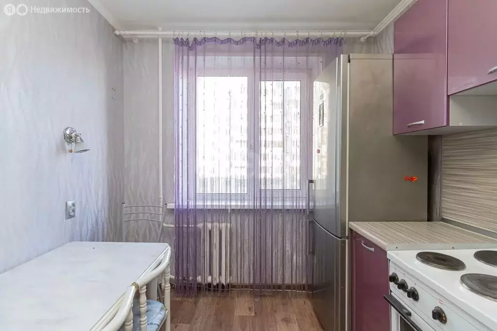 3-комнатная квартира: Тюмень, микрорайон Восточный, улица ... - Фото 2