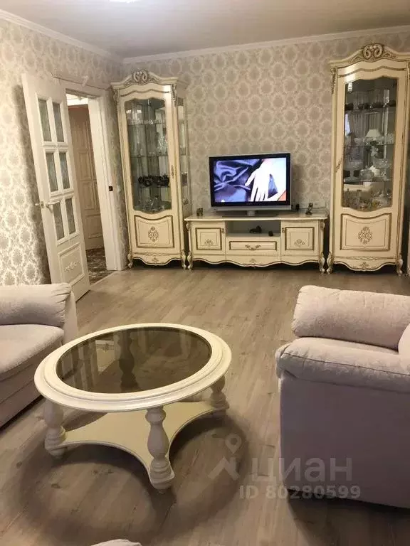 3-к кв. Ставропольский край, Кисловодск ул. Еськова, 1 (72.0 м) - Фото 0