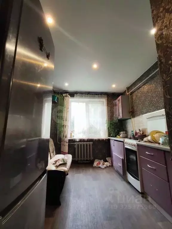 3-к кв. Ярославская область, Рыбинск ул. Моторостроителей, 1 (59.7 м) - Фото 1