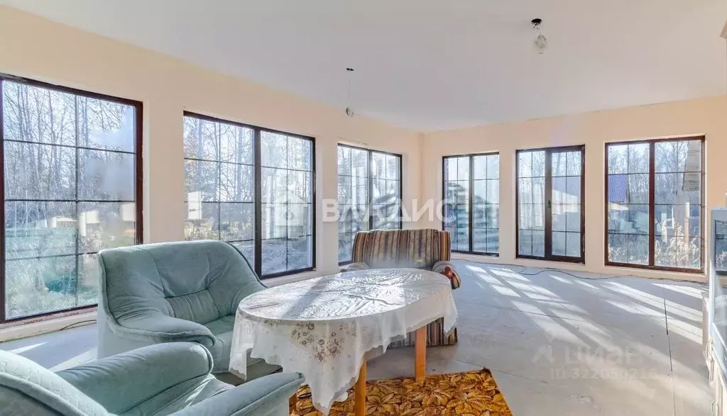 Дом в Ленинградская область, Выборгский район, Полянское с/пос, пос. ... - Фото 1