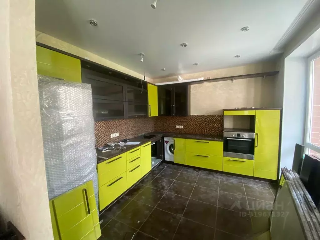 4-к кв. Удмуртия, Ижевск ул. Карла Маркса, 453 (98.0 м) - Фото 0