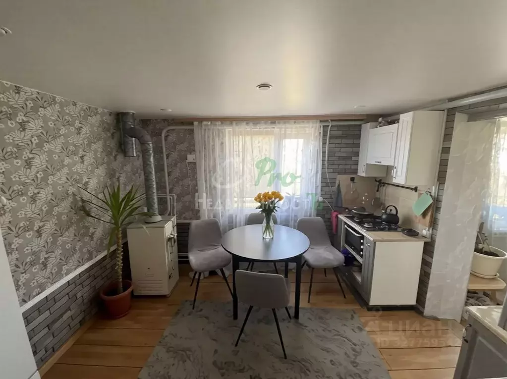 Коттедж в Краснодарский край, Ейское городское поселение, пос. ... - Фото 1