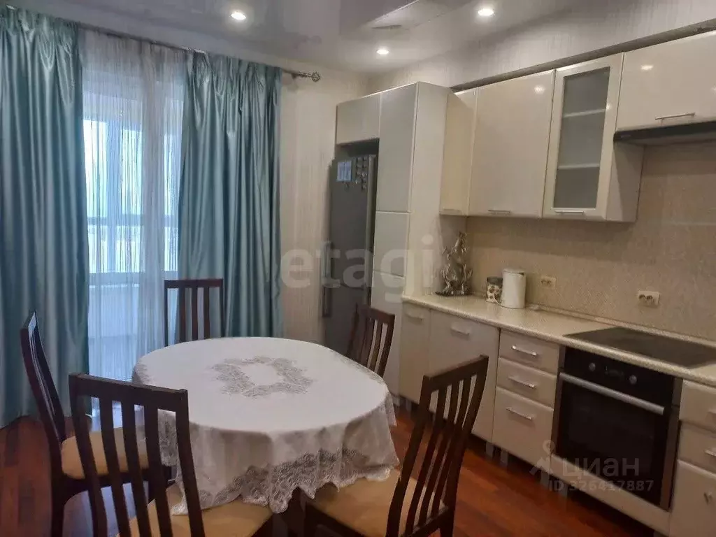 3-к кв. Пермский край, Пермь ул. Чернышевского, 15Б (112.9 м) - Фото 1