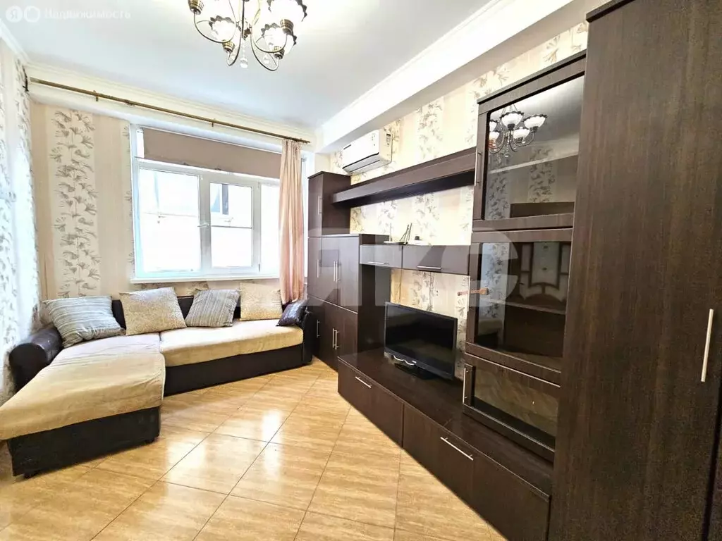 1-комнатная квартира: Сочи, Молодогвардейская улица, 2/6 (34 м) - Фото 0