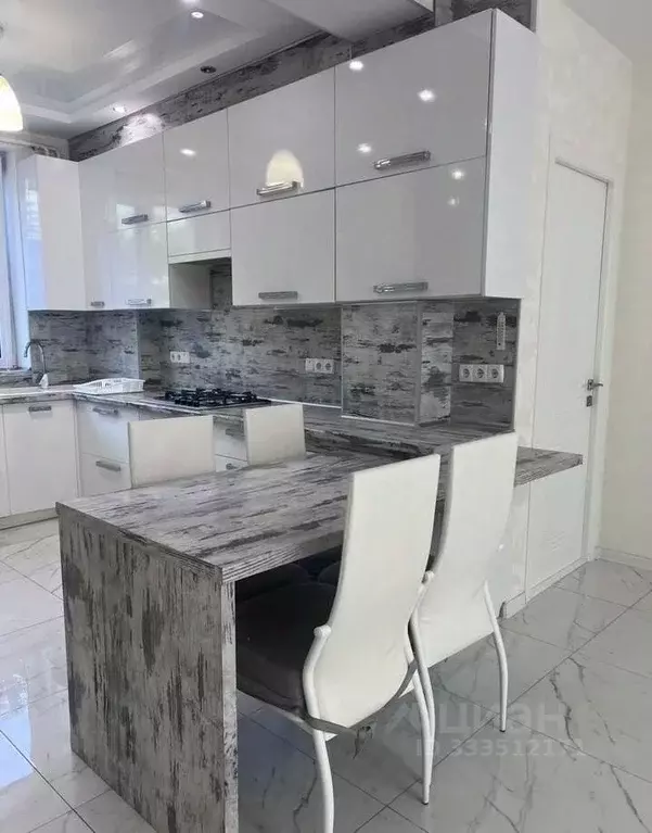 3-к кв. Крым, Симферополь ул. Трубаченко, 16Г (75.0 м) - Фото 1