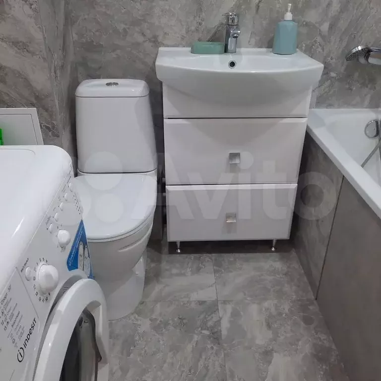 1-к. квартира, 38 м, 6/9 эт. - Фото 1