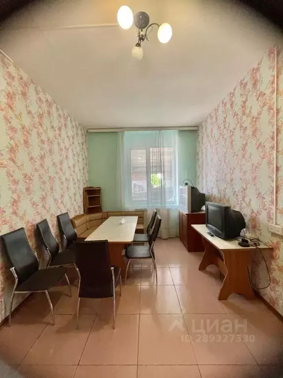 3-к кв. Волгоградская область, Волгоград просп. Маршала Жукова, 73 ... - Фото 2