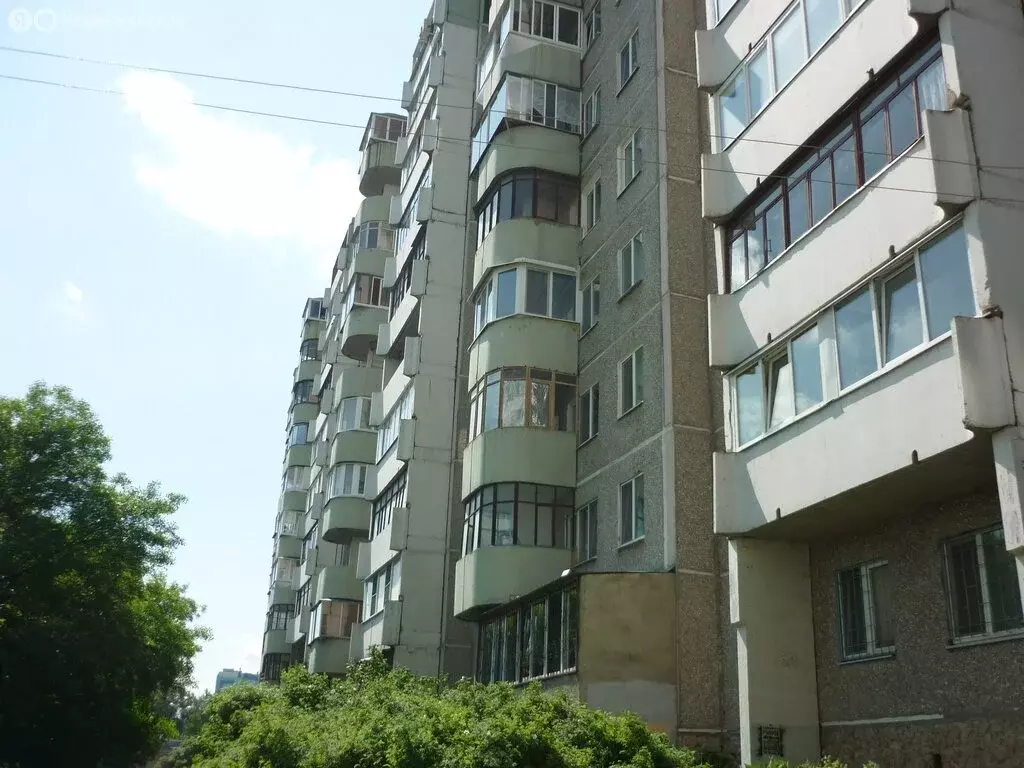 3-комнатная квартира: Екатеринбург, улица Крестинского, 53 (64.6 м) - Фото 0