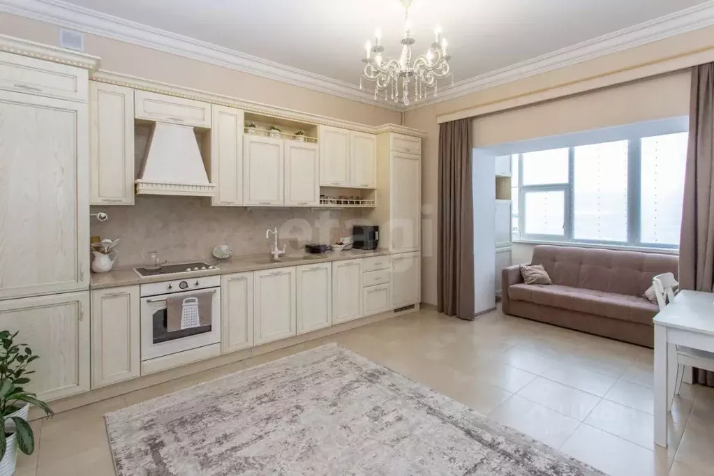 2-к кв. Тюменская область, Тобольск 3Б мкр, 22А (76.0 м) - Фото 1