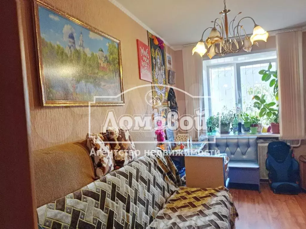 3-к. квартира, 60м, 1/9эт. - Фото 0