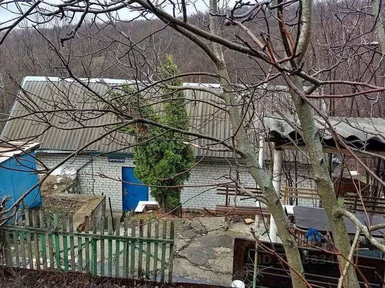 Дом в Саратовская область, Саратов Бодрость-87 СНТ, проезд 1-й ... - Фото 1