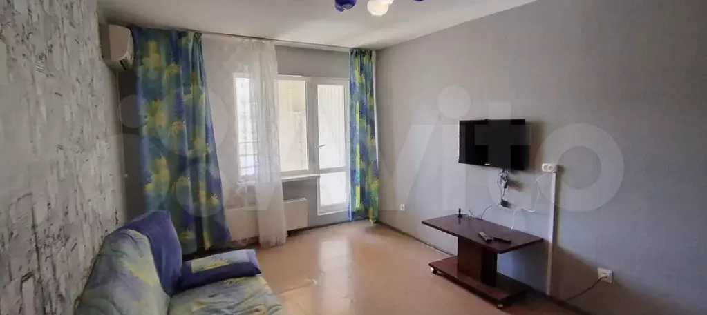 2-к. квартира, 56 м, 7/10 эт. - Фото 0