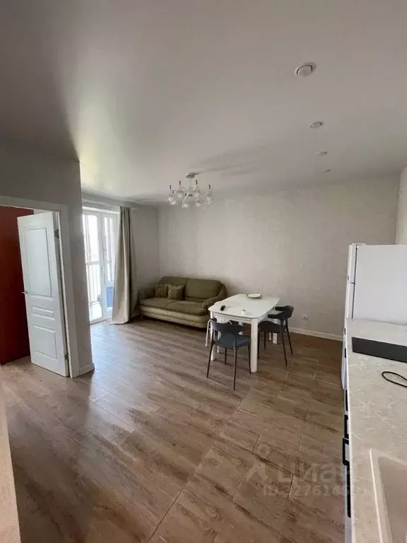 2-к кв. Татарстан, Казань ул. Анаса Тазетдинова, 5/6 (38.0 м) - Фото 1