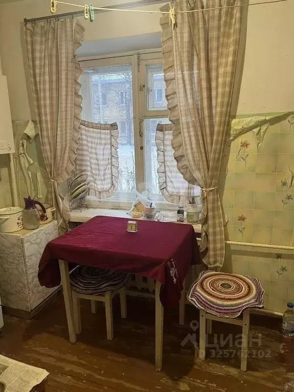 2-к кв. Коми, Ухта ул. 40 лет ГВФ, 17 (41.7 м) - Фото 1