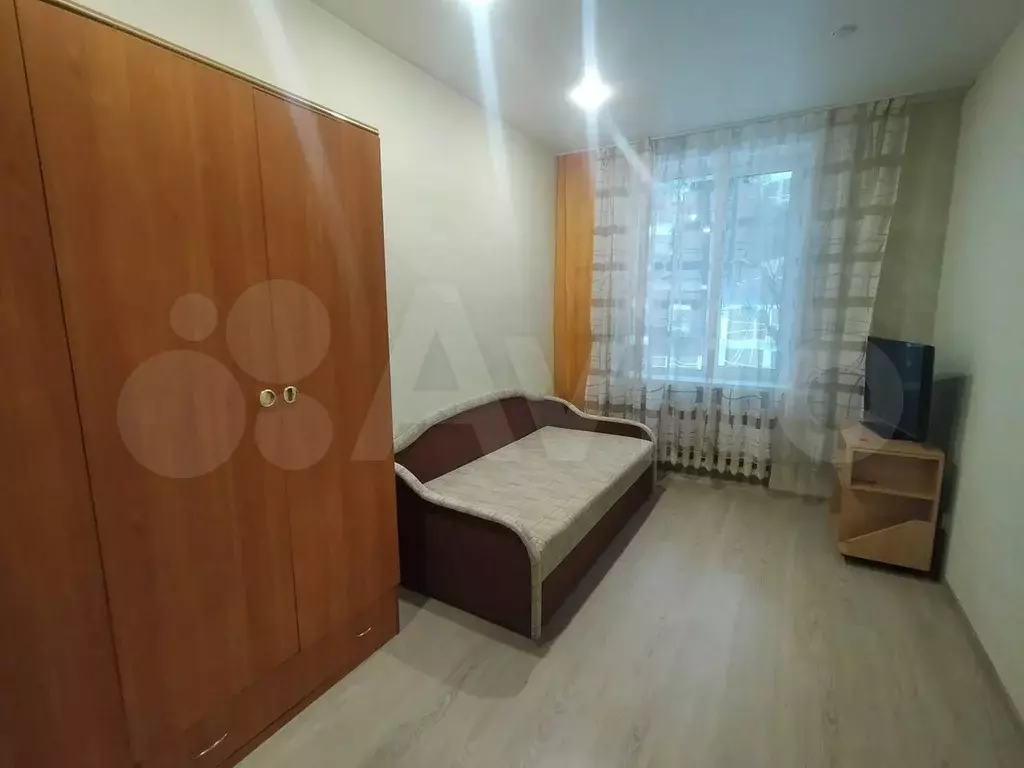 Комната 14.1 м в 8-к, 1/3 эт. - Фото 1