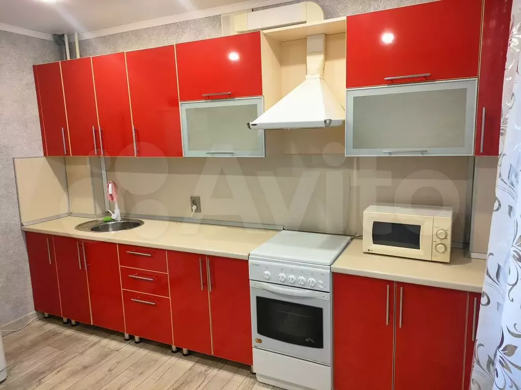 1-к. квартира, 42 м, 6/10 эт. - Фото 0