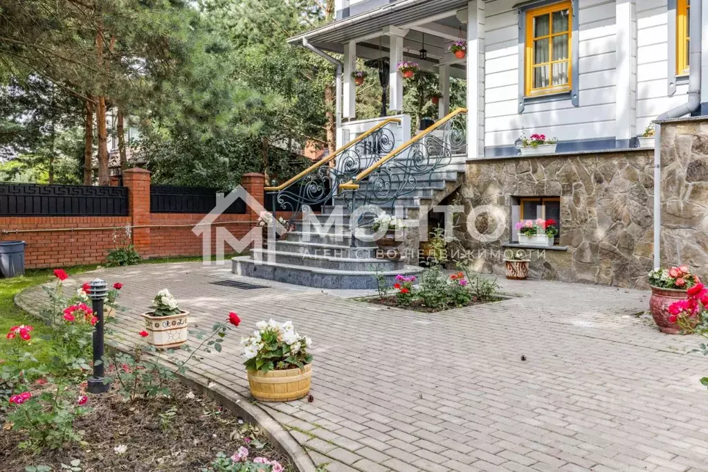 Коттедж в Москва д. Десна, ул. Центральная (1000 м) - Фото 2